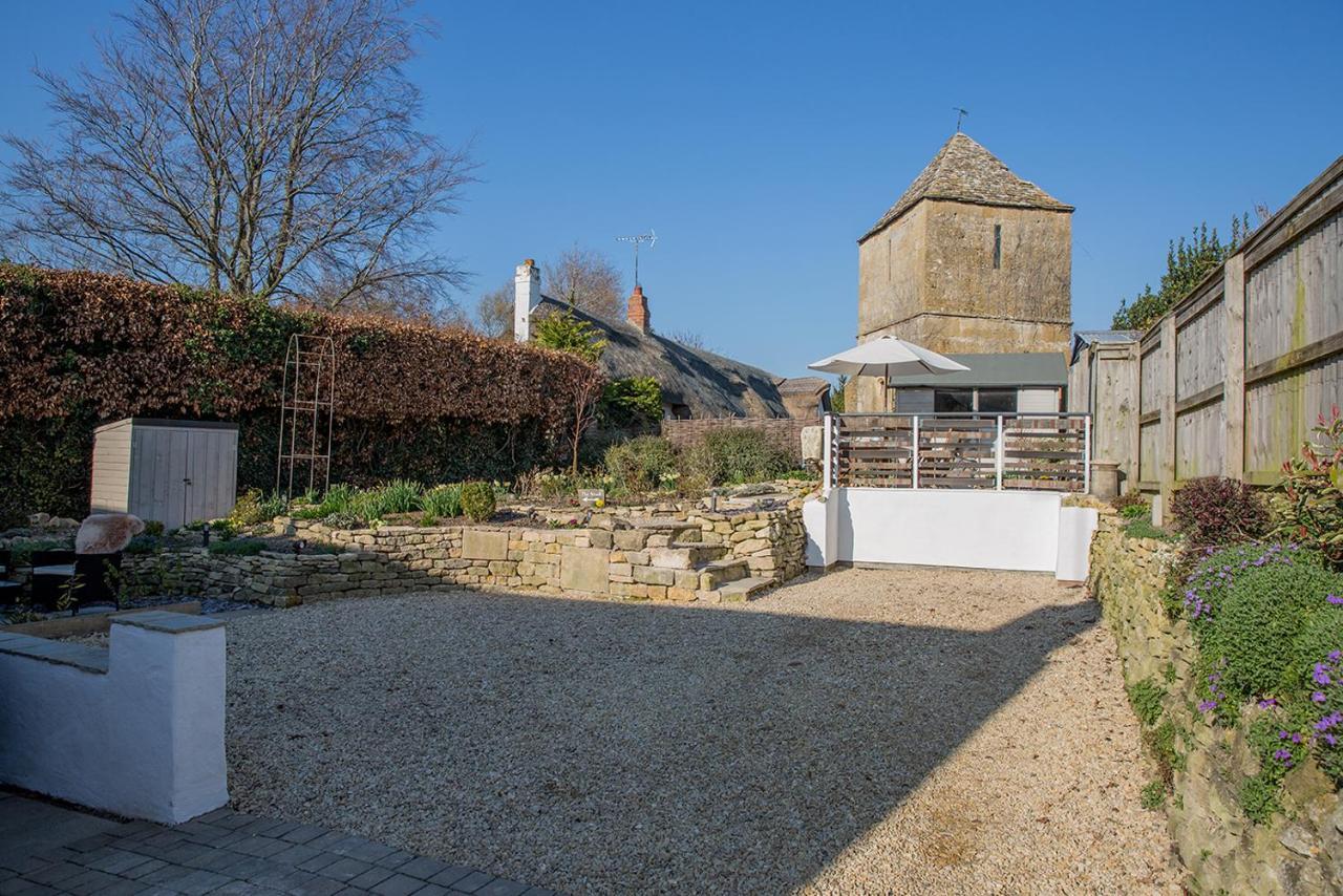 The Cottage And The Nook Gretton  Exterior foto